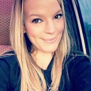 Meet your Posher, Kendra